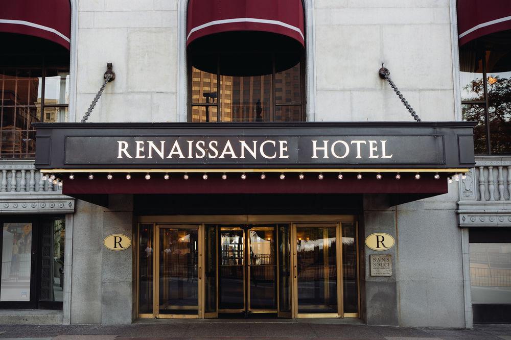 Renaissance 4*